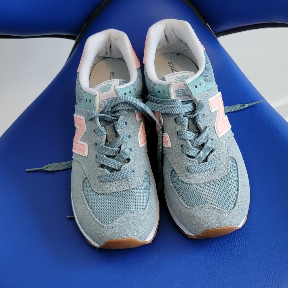 New Balance 574 Classic Sneakers